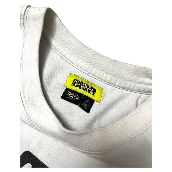 Chinatown Market SMILEY ORIGINALS Sunflower Happy Face Designer Streetwear Tee - Picture 3 of 5